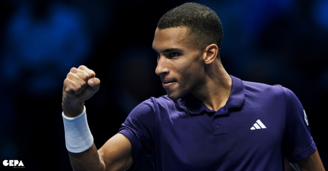  AT Aliassime Schläger 