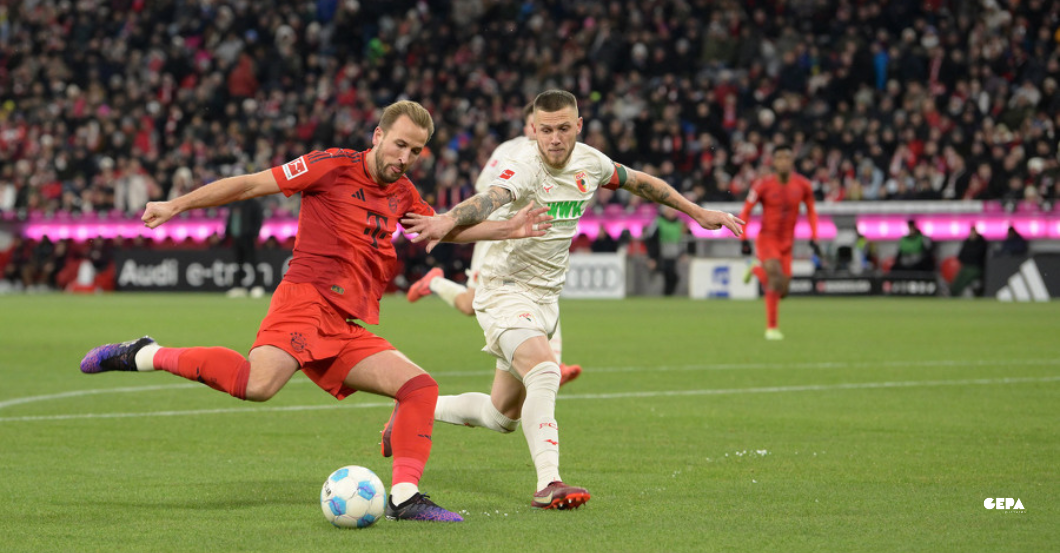 AT FC Bayern Ball   AT FC Bayern Ball