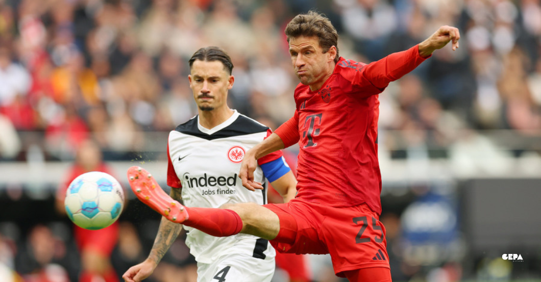 AT FC Bayern Ball   AT FC Bayern Ball