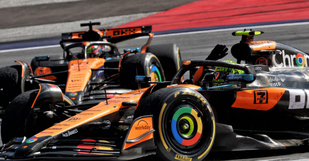 At McLaren Team-Cap    At McLaren Team-Cap