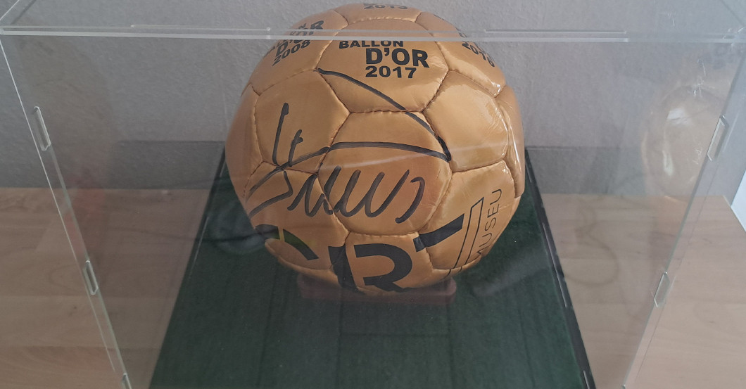 BÜ Ronaldo Fußball   BÜ Ronaldo Fußball