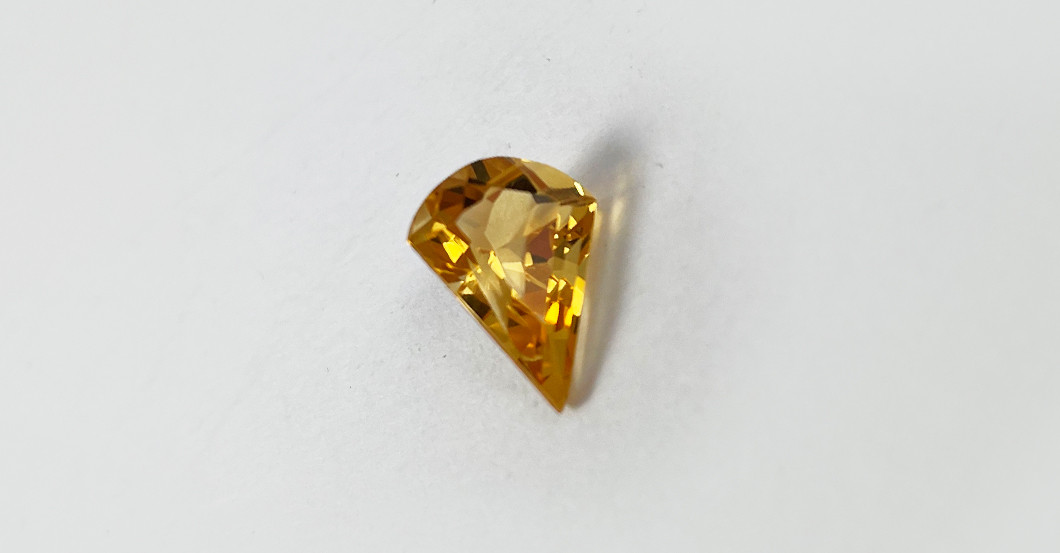 Citrin tiefgelb   Citrin tiefgelb