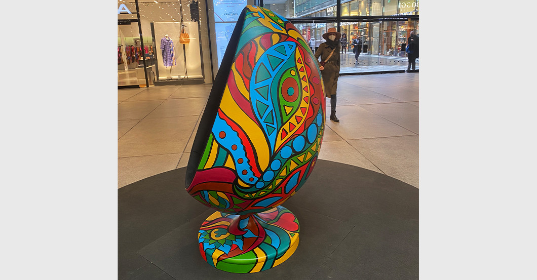  Easter Egg Pod Chair 