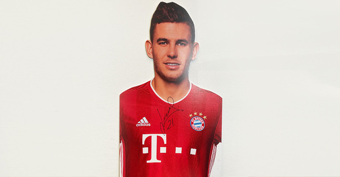 FCB Aufsteller Hernandez   FCB Aufsteller Hernandez