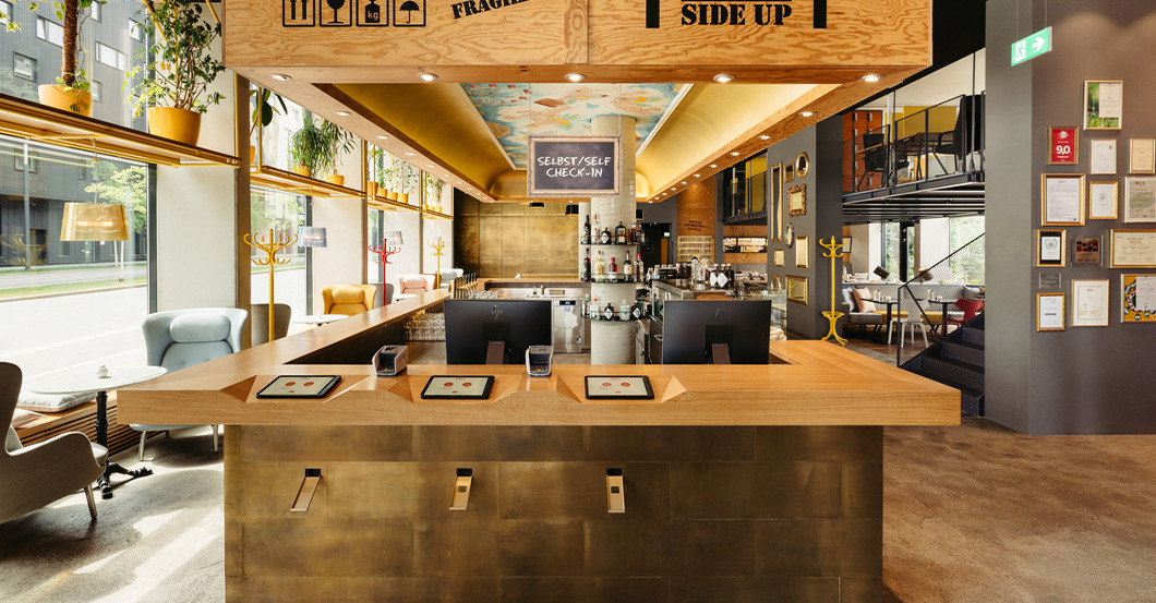 GF Helnwein Kunstwerk   GF Helnwein Kunstwerk