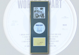  Goldene Worlds Apart 