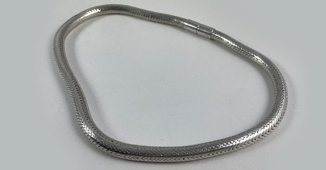 Schwere Schlangenkette   Schwere Schlangenkette