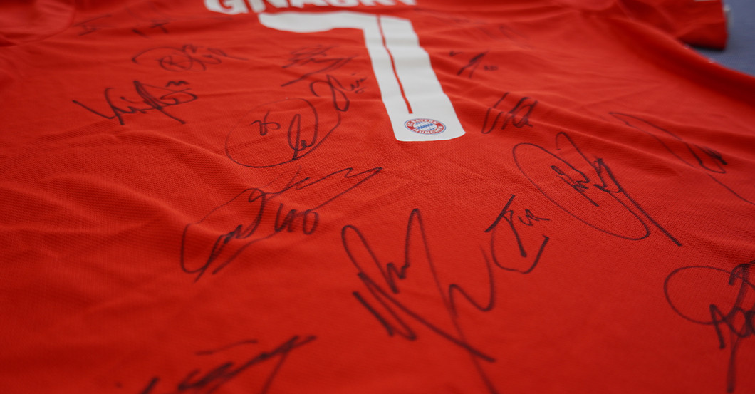  KdK Gnabry FCB Trikot  