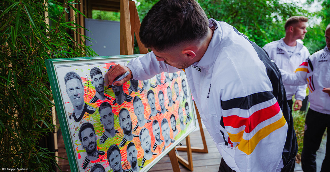 Kunstwerk DFB-Team   Kunstwerk DFB-Team