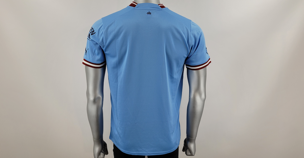 ManCity Trikot Box   ManCity Trikot Box