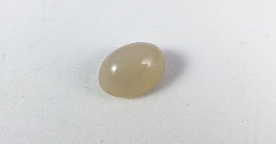 Mondstein oval   Mondstein oval