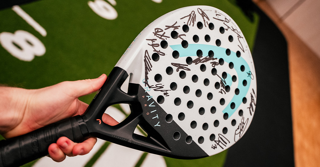  Padel Schläger signiert 