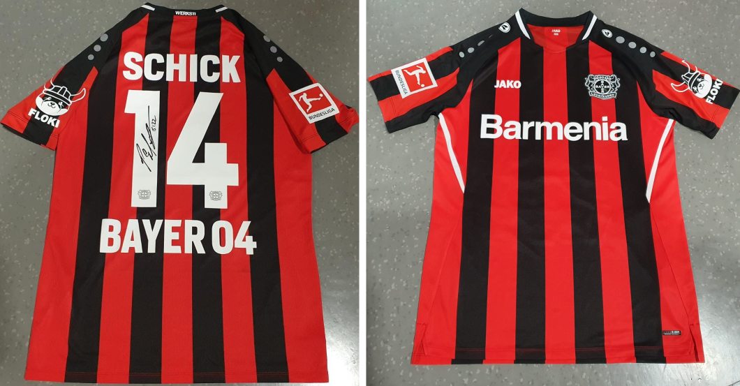  Schick-Trikot 