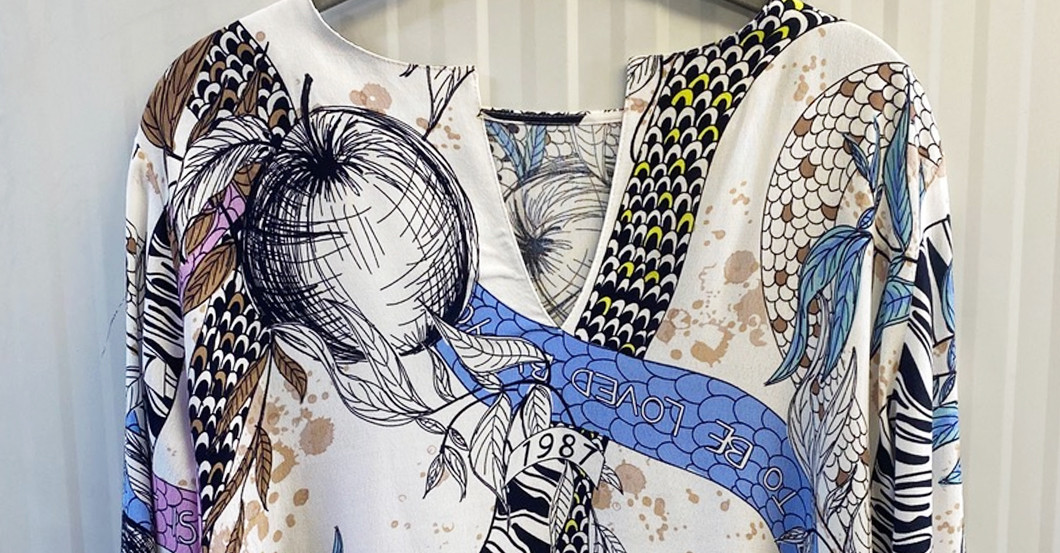 Show 10 Bluse   Show 10 Bluse