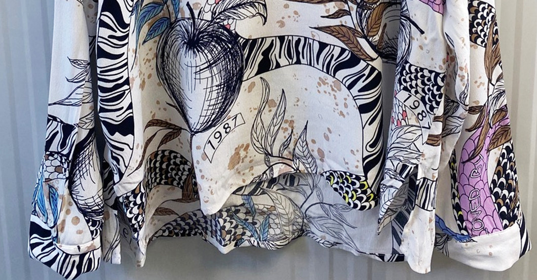 Show 10 Bluse   Show 10 Bluse