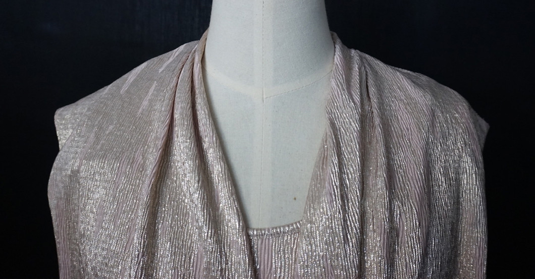 Show 15 goldene Bluse   Show 15 goldene Bluse