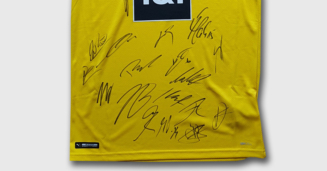  Signiertes Trikot BVB 