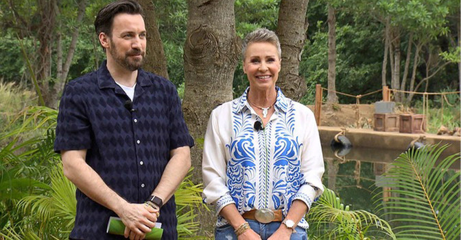 Sonja Bluse Show 2   Sonja Bluse Show 2