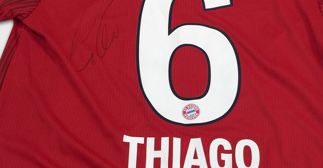 Sondertrikot Thiago   Sondertrikot Thiago