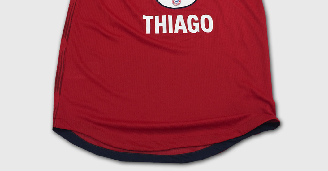 Sondertrikot Thiago   Sondertrikot Thiago