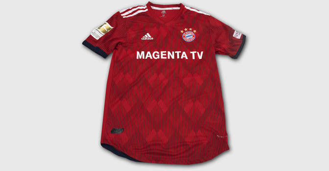 Sondertrikot Thiago   Sondertrikot Thiago