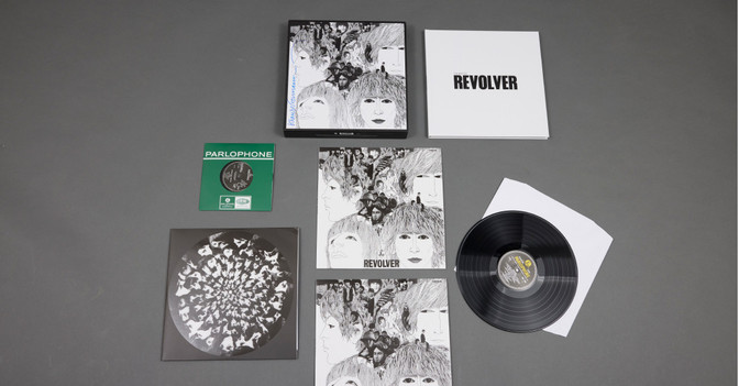 TM Beatles Box Voormann   TM Beatles Box Voormann