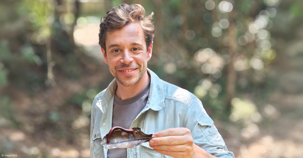 TM Checker Tobi Film   TM Checker Tobi Film