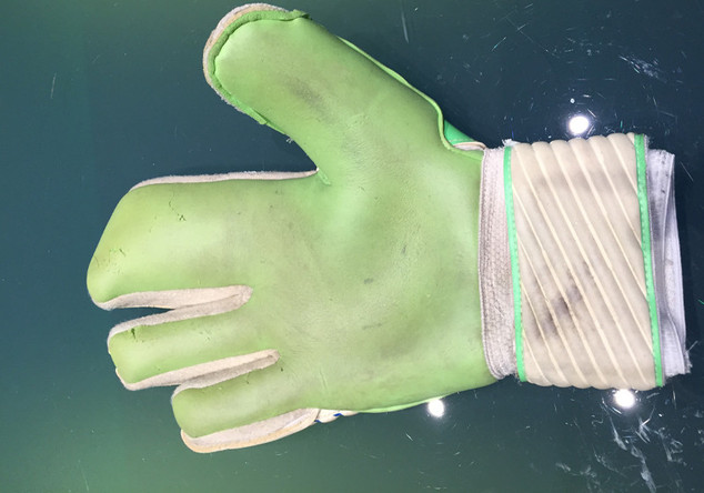 4-Finger-Handschuhe   4-Finger-Handschuhe