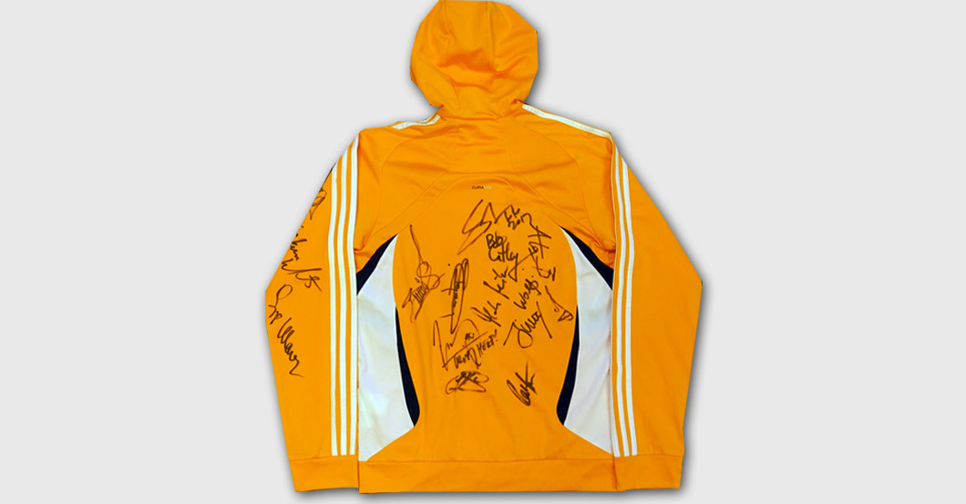 Adidas Charity Jacke 