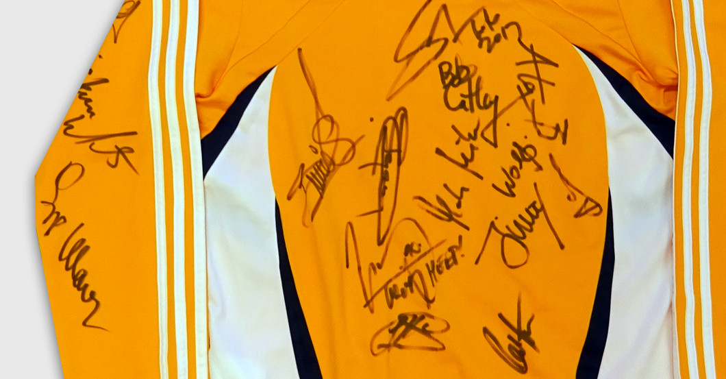  Adidas Charity Jacke 