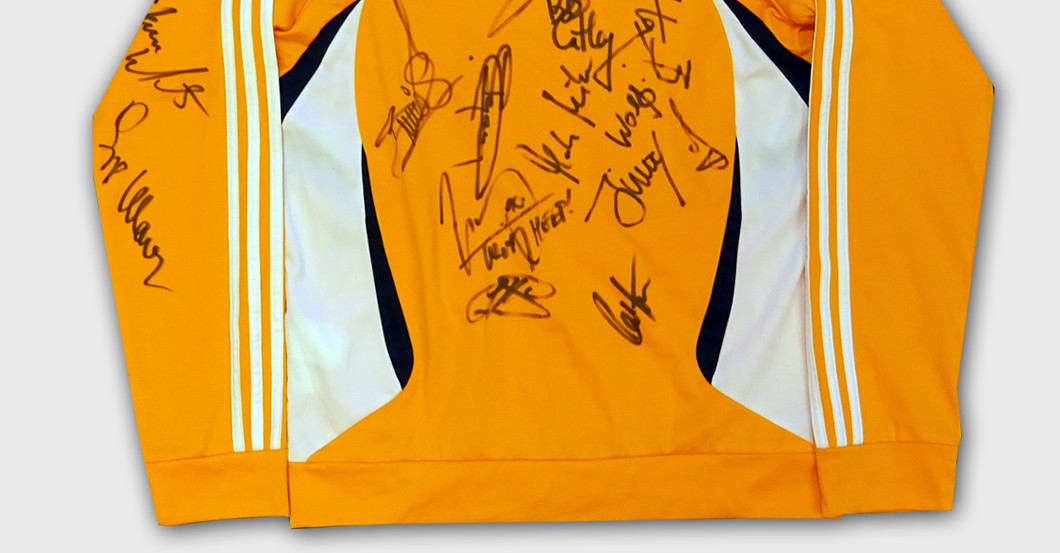  Adidas Charity Jacke 