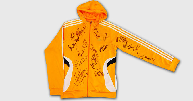 Adidas Charity Jacke   Adidas Charity Jacke