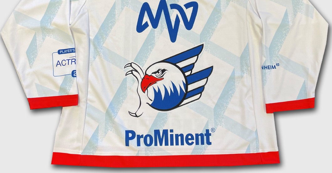  Adler Trikot Bennett 