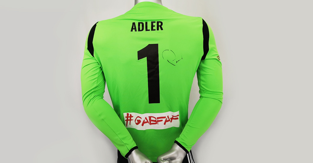 Adlers Trikot    Adlers Trikot