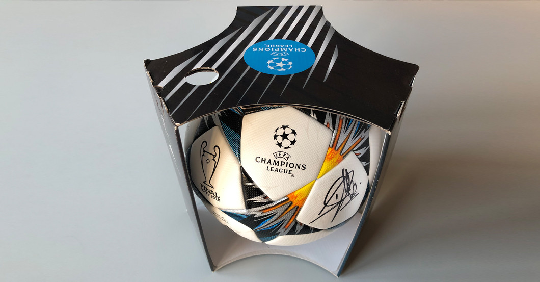 Alaba signierter CL Ball   Alaba signierter CL Ball