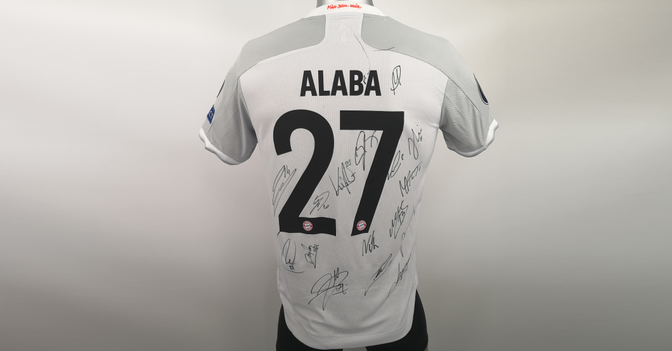 Alaba Trikot signiert   Alaba Trikot signiert