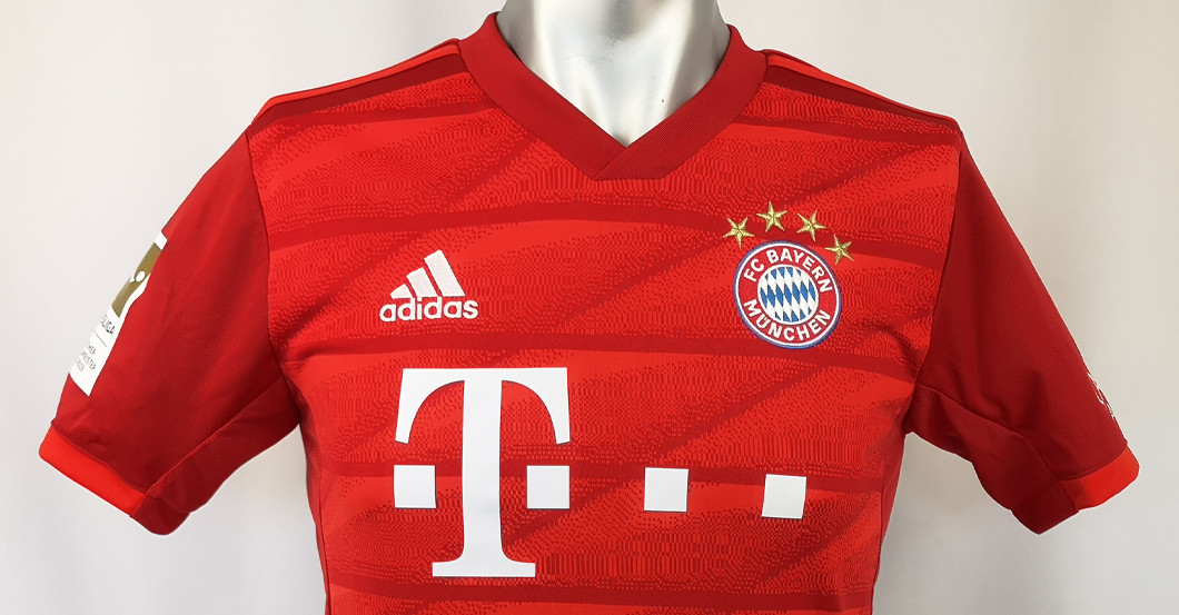  Alabas signiertes Trikot 