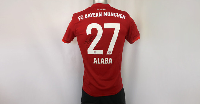 Alabas signiertes Trikot   Alabas signiertes Trikot