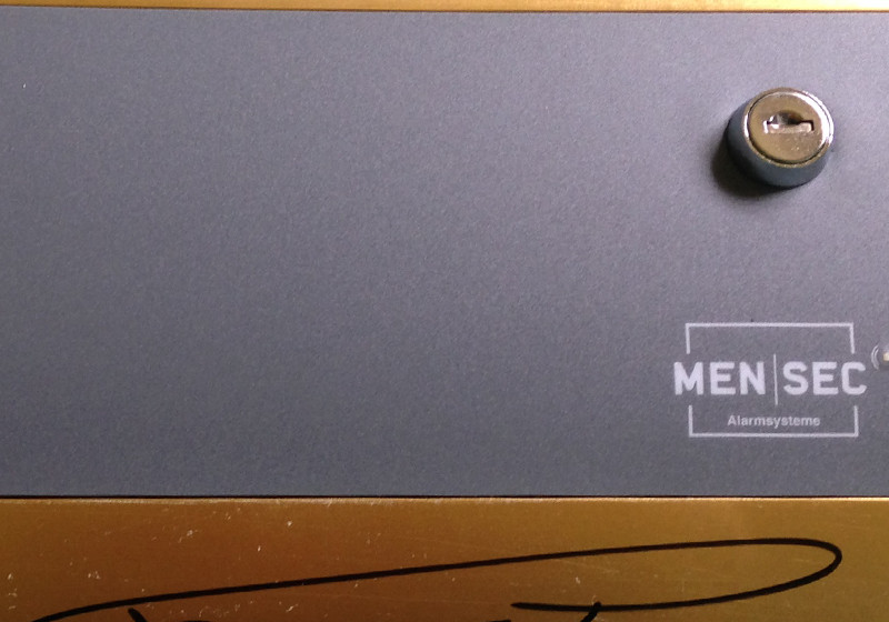  Alarmanlage vergoldet 