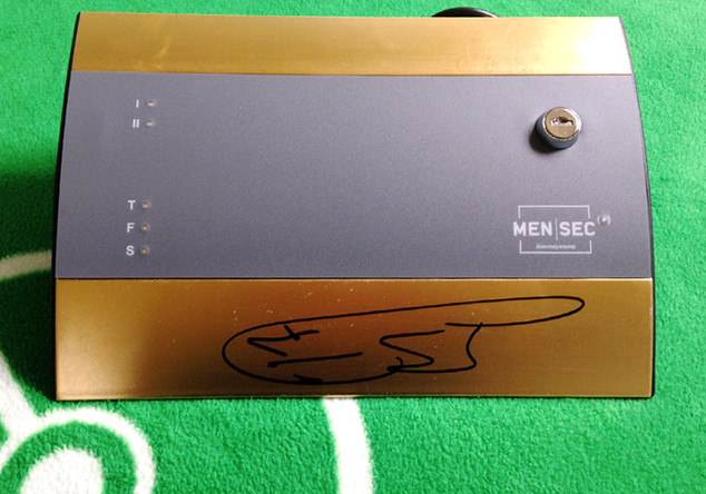 Alarmanlage vergoldet   Alarmanlage vergoldet