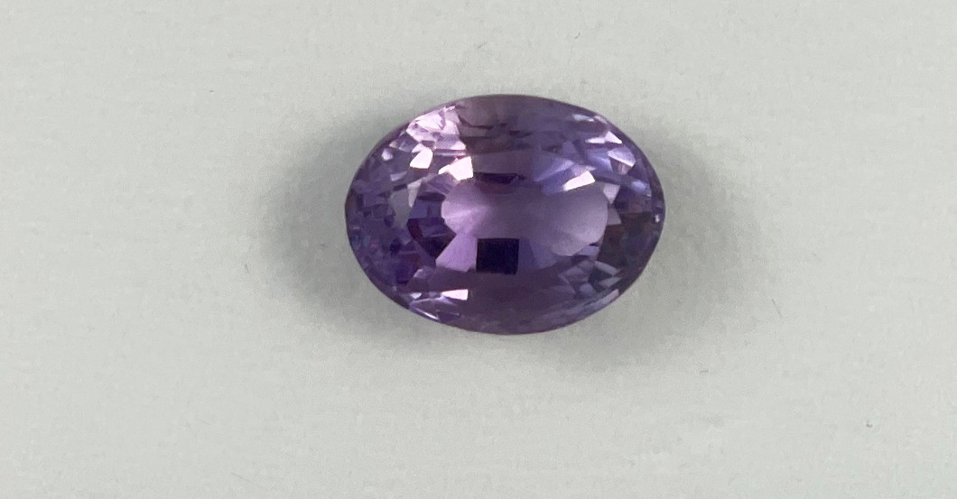 Amethyst Flieder Oval   Amethyst Flieder Oval