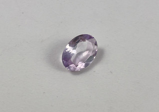  Amethyst Oval flieder 