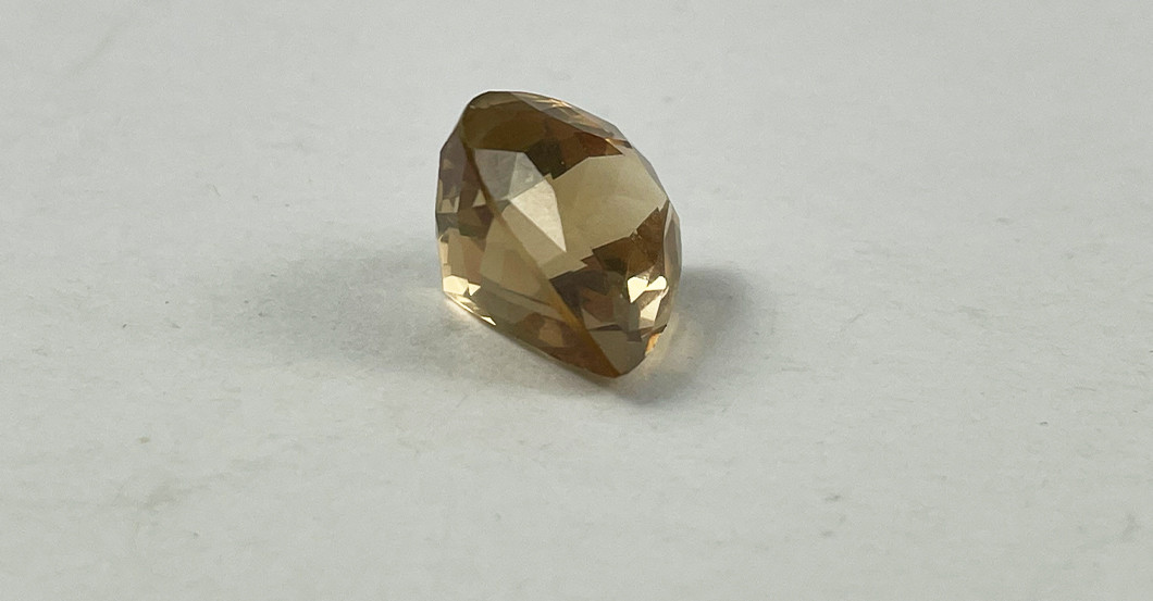 Ametrin Fancy-Cut   Ametrin Fancy-Cut