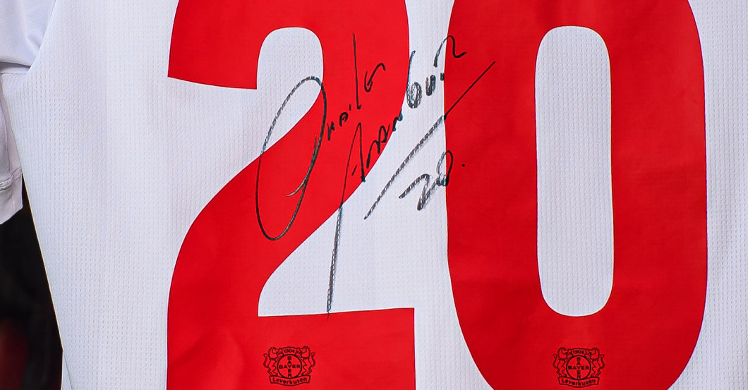  Aránguiz Ausweichtrikot 