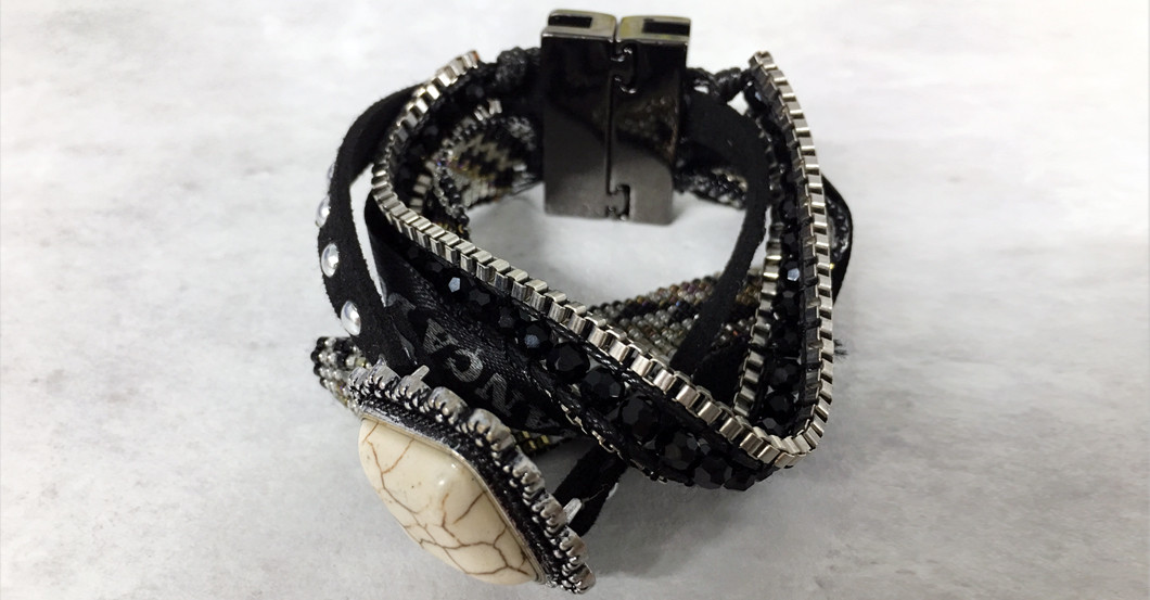 Armband aus Show 6   Armband aus Show 6