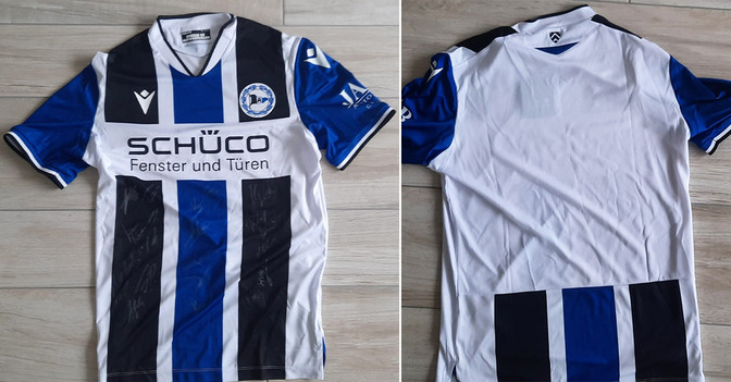  Arminia signiert Trikot 