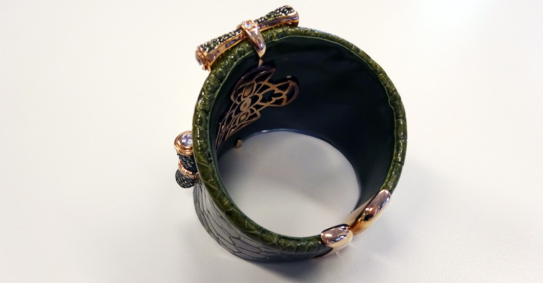 Armreif weiße Steine   Armreif weiße Steine