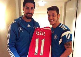  Arsenal-Trikot Mesut Özil 