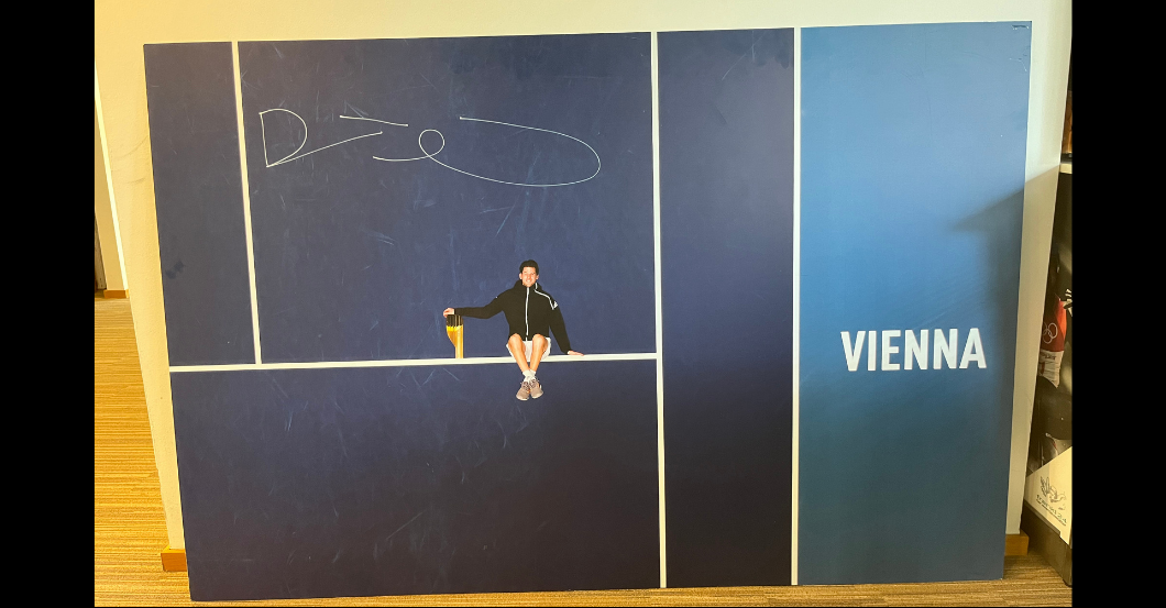 AT Bild Thiem signiert   AT Bild Thiem signiert