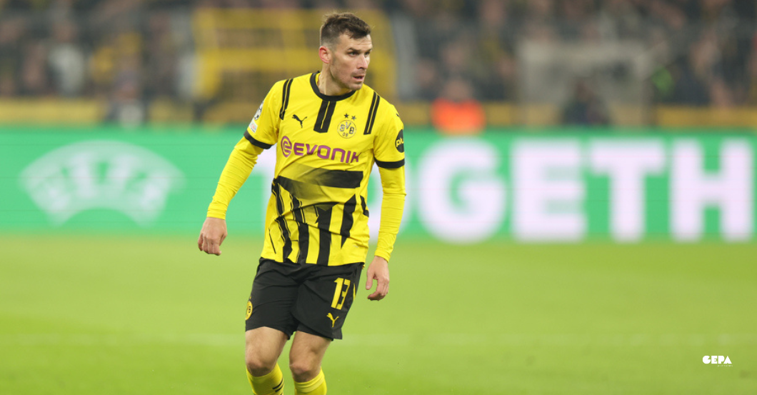 AT BVB Trikot Groß   AT BVB Trikot Groß